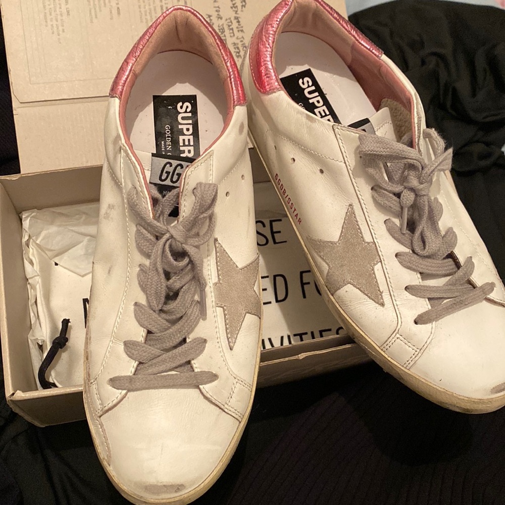 Golden Goose Sneakers